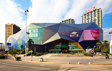 “聚人氣，引人流”是商場設計的關鍵要素之一